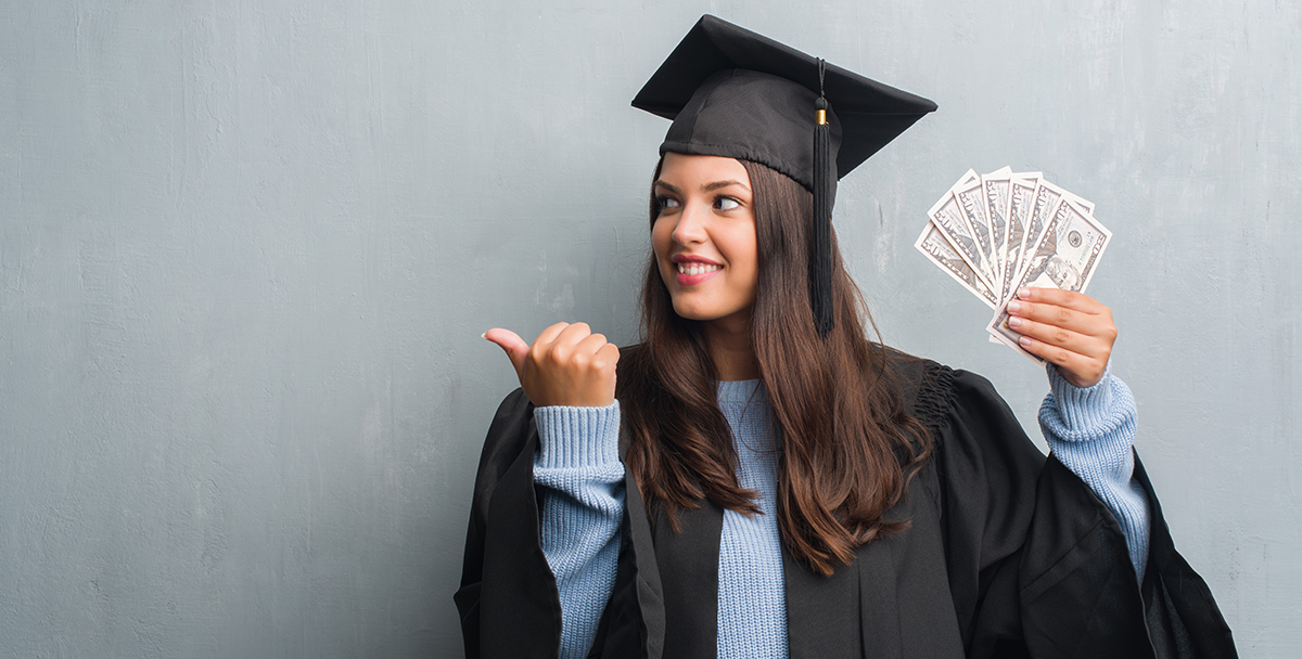 The graduation gift that keeps on giving – Contribute to a Roth IRA